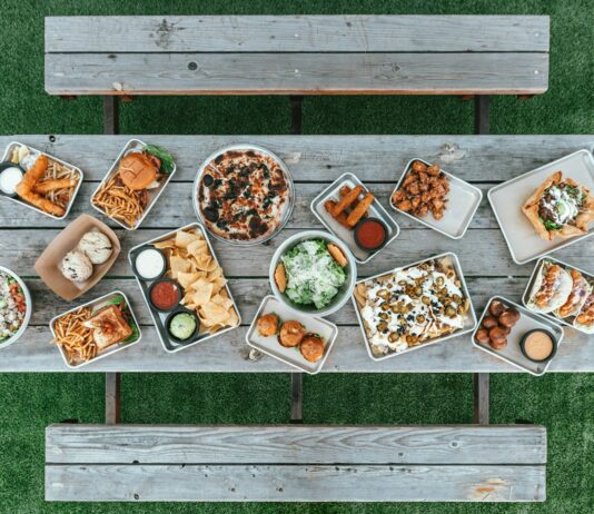 생활습관 변화를 통한 면역관리 assorted-variant of food lot